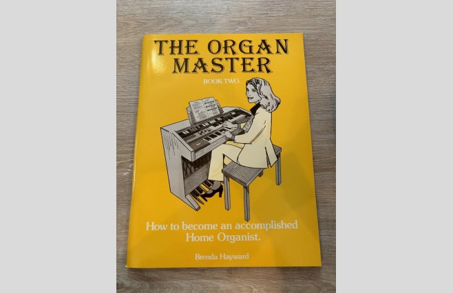Used The Musical World Of The Organ Master, Contains 2 Books REF 0035 - Image 7
