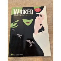 Used Wicked A New Musical Piano Book - REF 0006