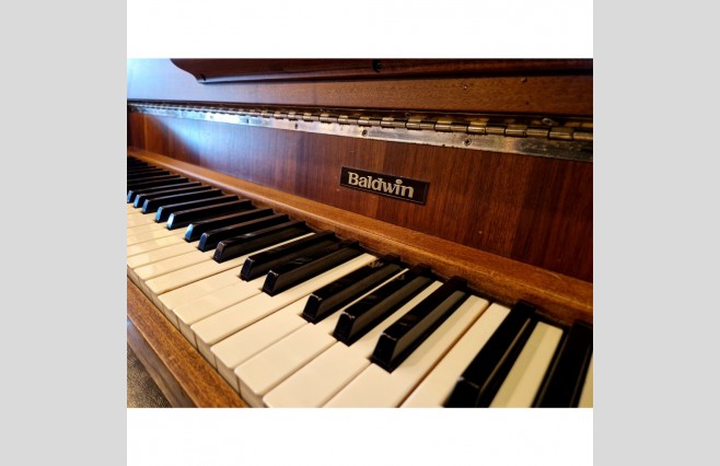 Used Baldwin Monarch Mahogany Upright Piano Trade Price Bargain - Image 4