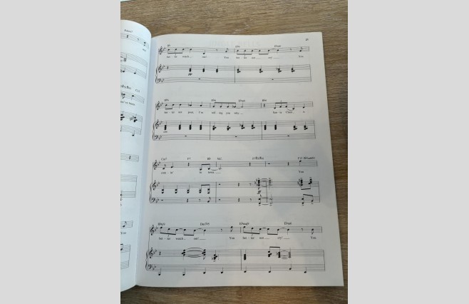 Used Michael Buble Christmas Piano Book - REF 0016 - Image 3