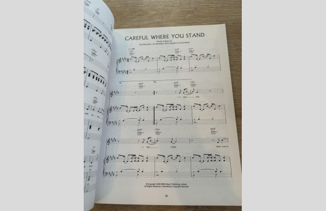 Used Coldplay The Singles & B-Sides Piano/Vocal/Guitar Book - REF 0020 - Image 3