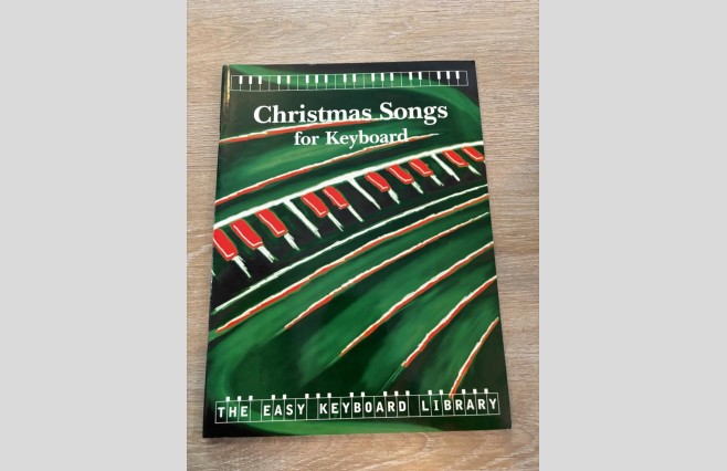 Used Christmas Songs For Keyboard - REF 0029 - Image 1