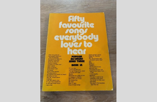 Used Fifty Favourite Songs Everybody Loves To Hear, Popular All-Organ Series Three, Book 14 - REF 0032 - Image 1