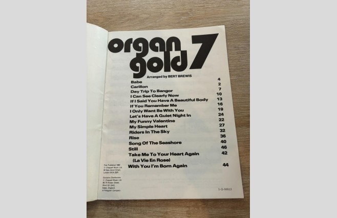 Used Organ Gold 7 Music Book REF 0038 - Image 2