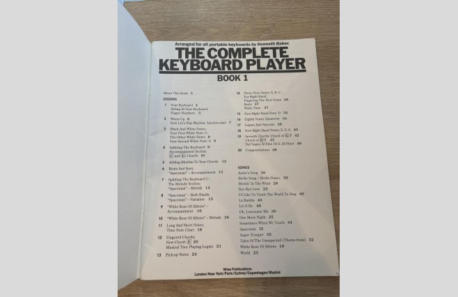 Used The Complete Keyboard Player Book 1 REF 0047 - Image 2