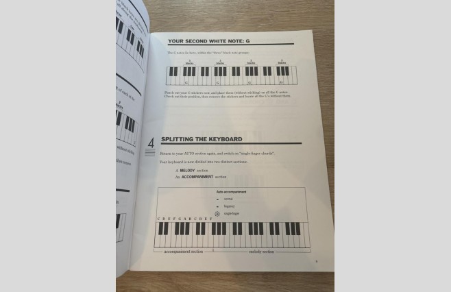 Used The Complete Keyboard Player Book 1 REF 0047 - Image 3