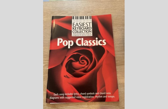 Used Pop Classics Easy Keyboard Book REF 0052 - Image 1