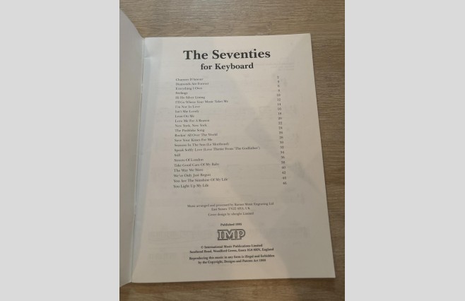 Used The Seventies Easy Keyboard Book REF 0057 - Image 2
