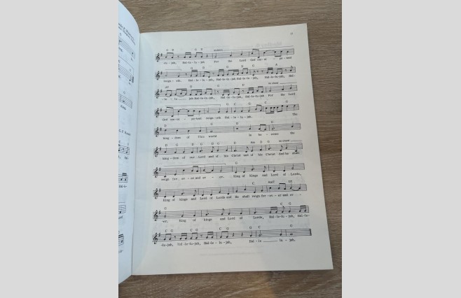 Used One More Time 3, Let's Hear It From The Heart Music Book REF 0070 - Image 3