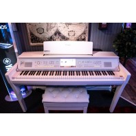 Used Yamaha CVP809 Polished White Digital Piano Complete Package